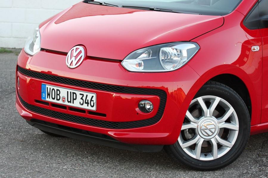  Volkswagen up! 2011 года  (фото 57 из 173)